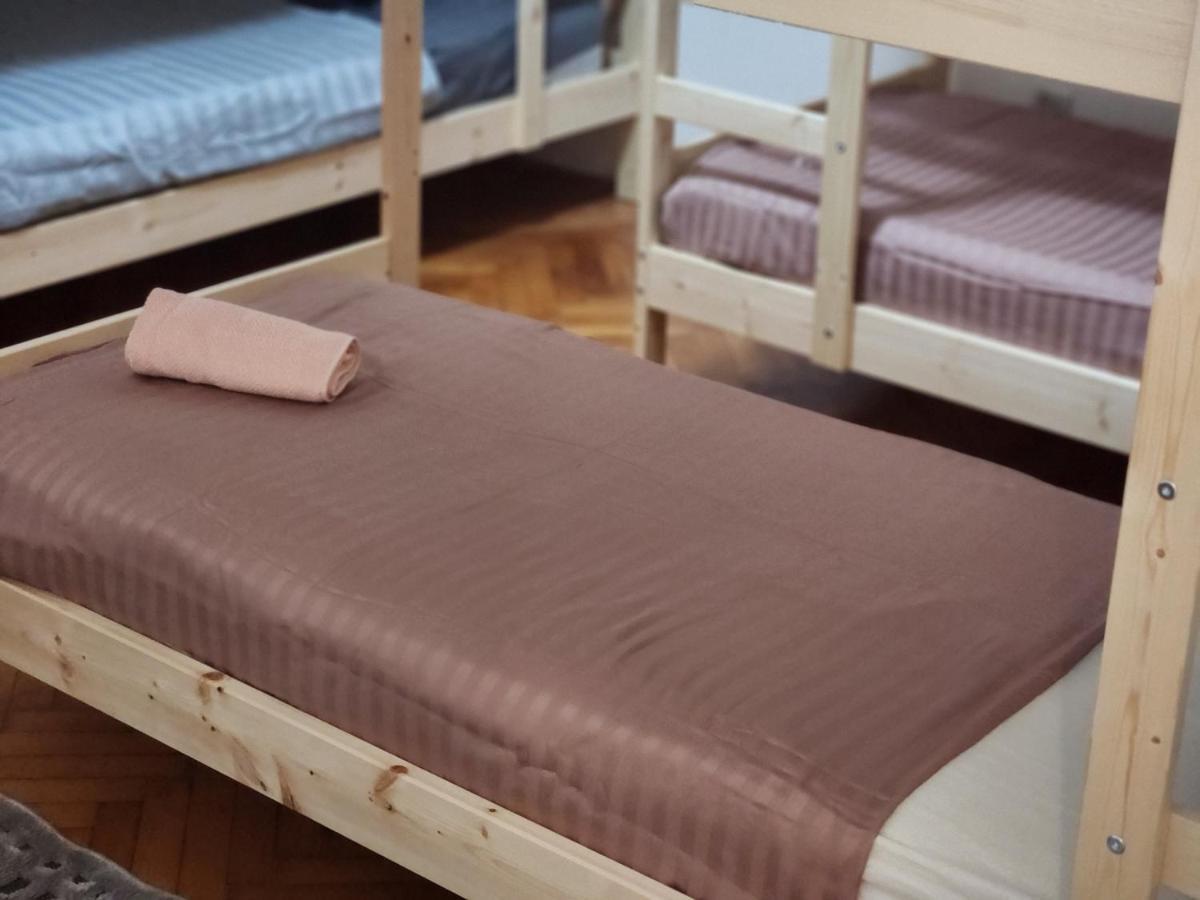 Hostel Queen Centar Split Eksteriør bilde